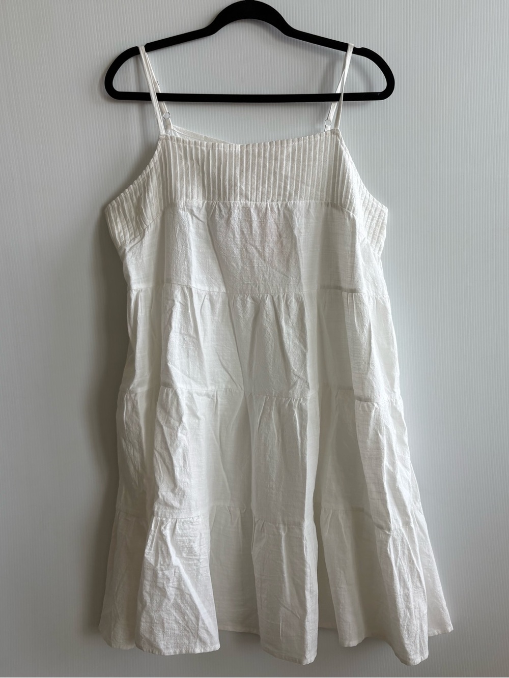 M/L NEW The Lullaby Club Pintuck Dress